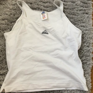 Träningstimmar adidas  - Adidas träningslinne för 30kr+frakt, frakt är osäker 