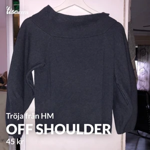 Off shoulder  - Mycket fin tröja i välanvänt skick 