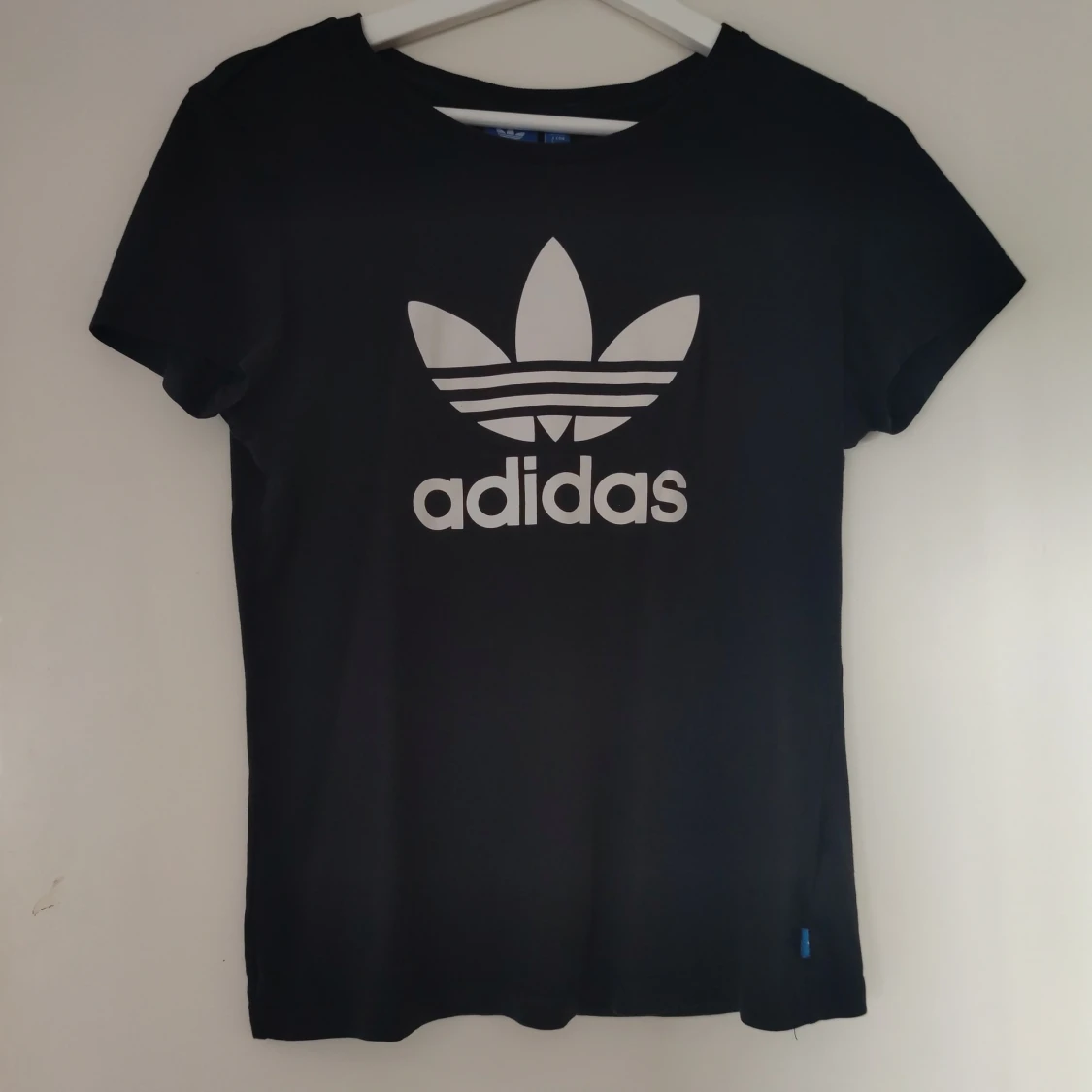 Adidas tröja