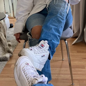 Fila skor  - Filaskor som är använda men i fint skick. Storlek 37. Pris kan diskuteras  #fila #skor #filaskor