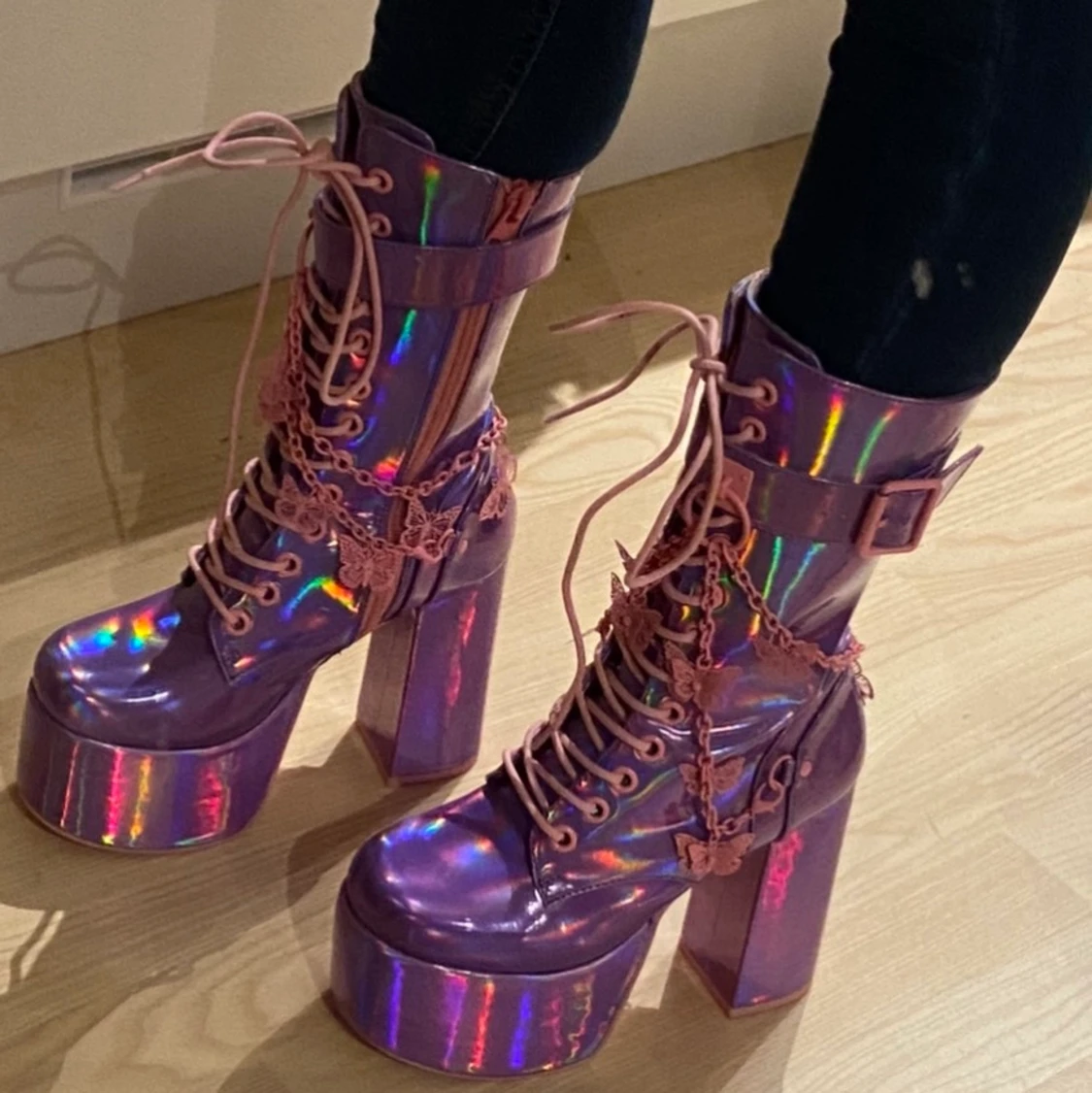 Magic Solstice Platforms - Rain on me - 90