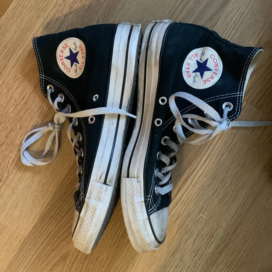 Svarta Converse stl 40 - 90