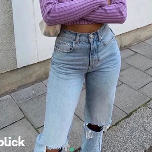 Jeans - Säljer dessa populära jeans från zara i storlek 36!!💓