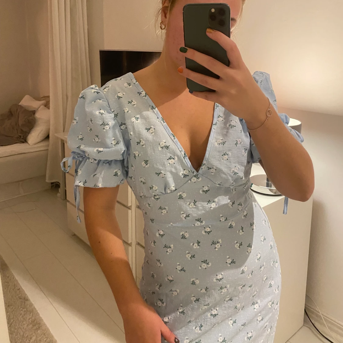 Klänning med fin passform - 90