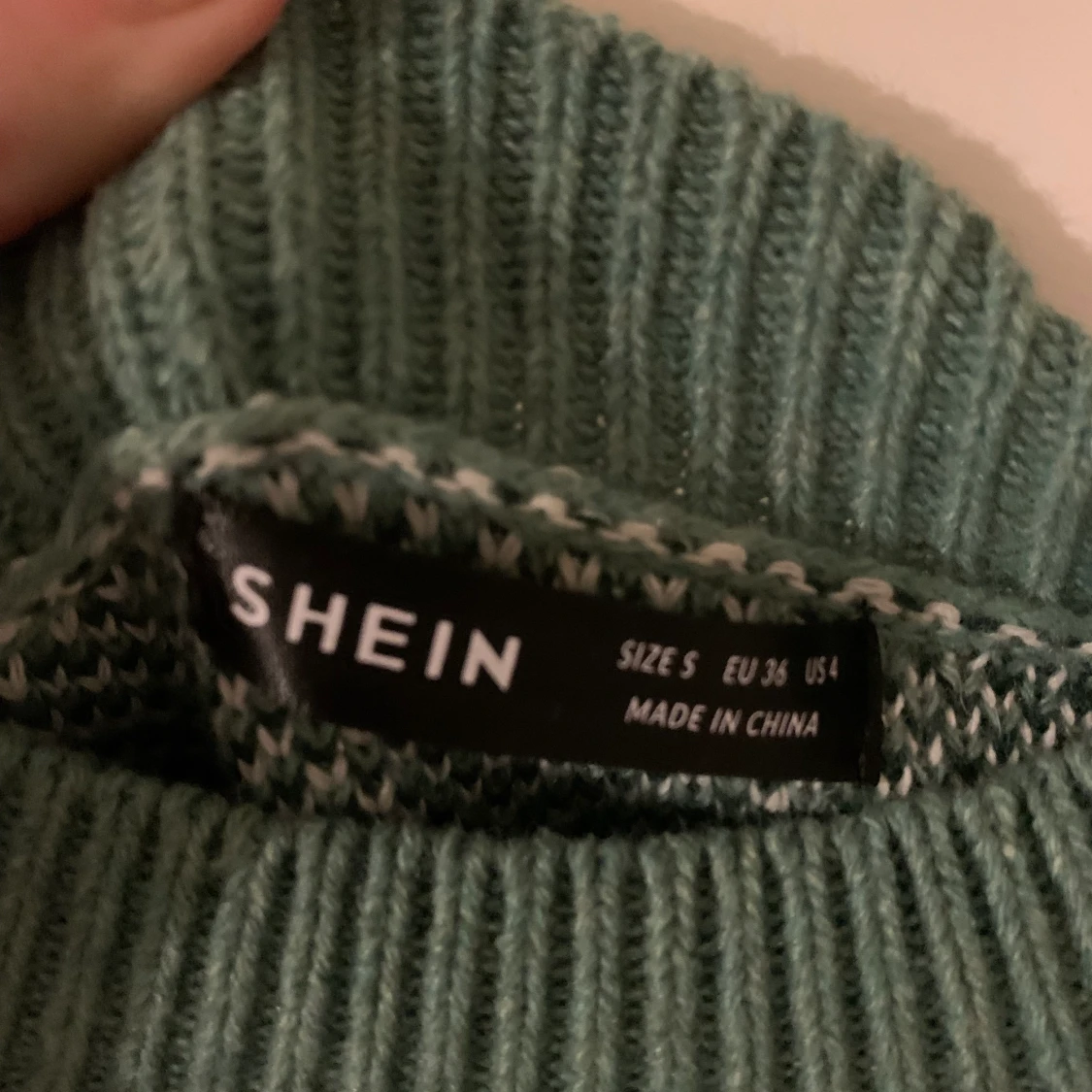 Stickad tröja  - 90