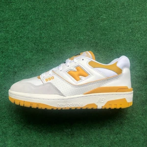 New Balance Sea Salt Varsity Gold - Storlek: 42. Skorna är helt nya. 1700 + eventuell frakt