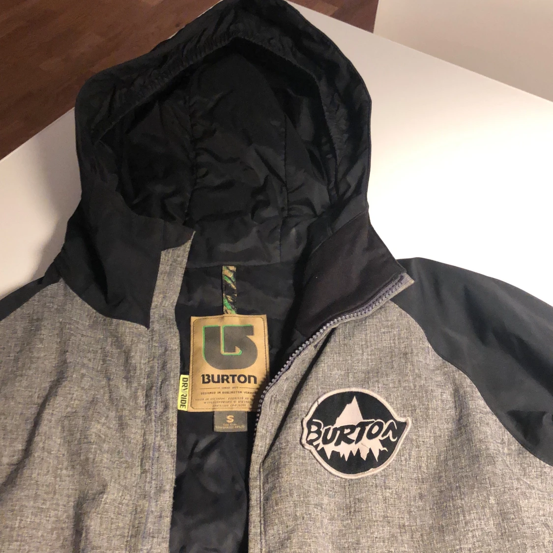 Burton snow board jakke  - 90