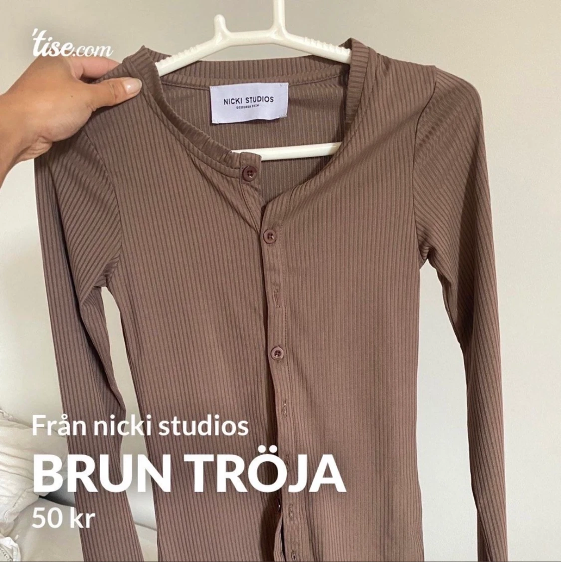 Topp från nicki studios