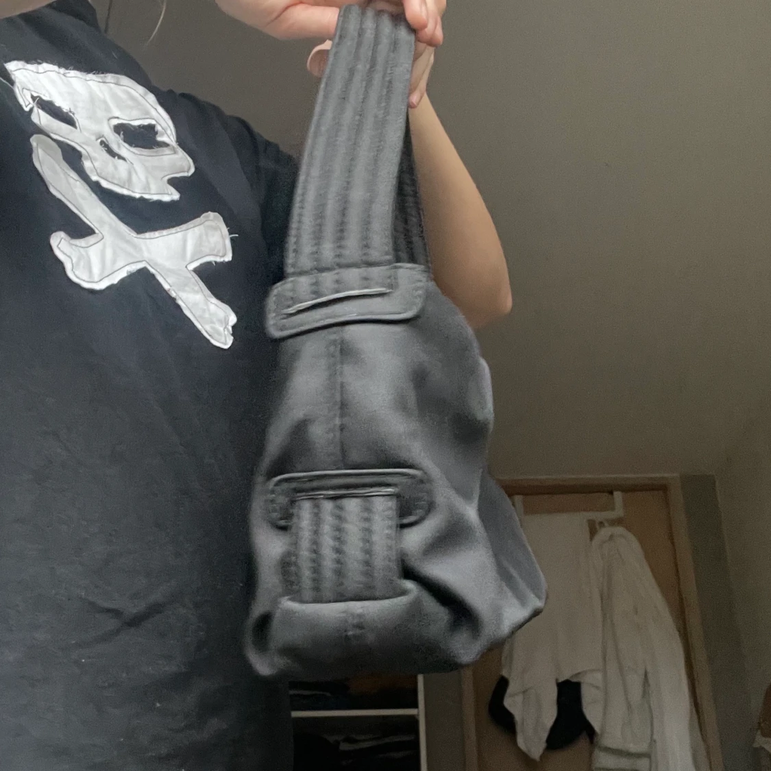 Helt oanvänd HVISK väska - 91