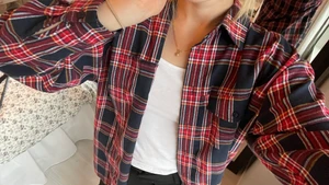 Rutig skjorta - Superfin rutig skjorta från missguided❤️ Lång i modellen, fint skick!! 