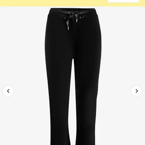 Mjukis byxor  - Storlek S, svarta Gina mjukisar 