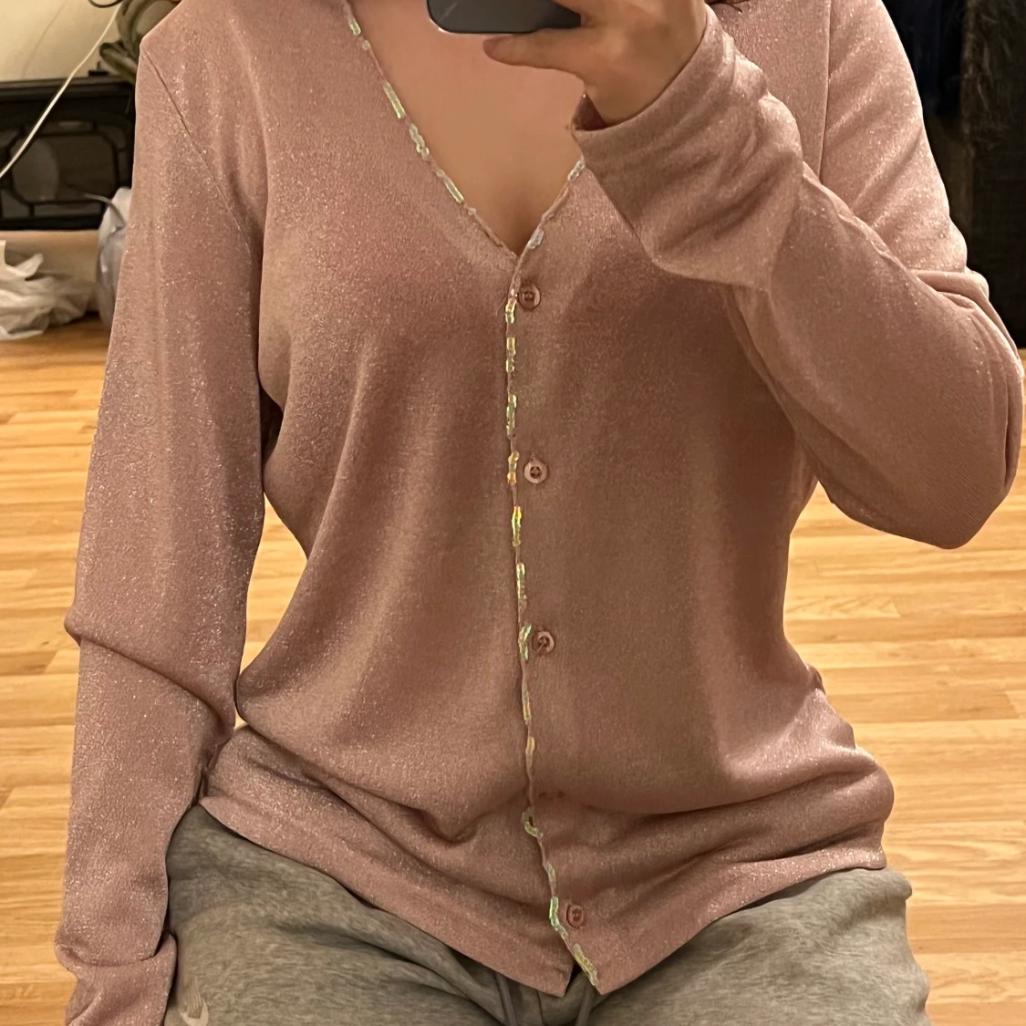 Glittrig tröja/blus 