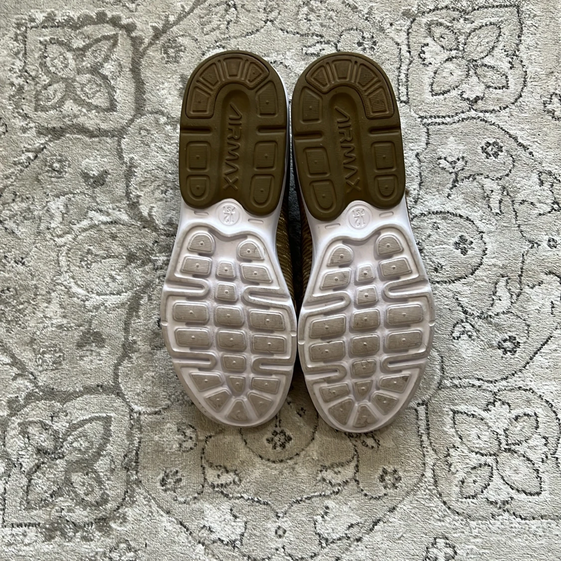 Nike AirMax skor beige 41  - 91