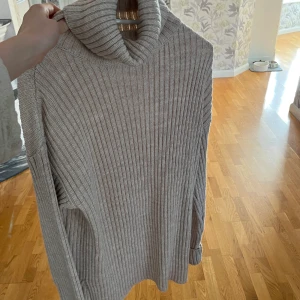 Tröja från Na-kd - Tröja från Na-kd. Knappast använd. Frakt tillkommer❤️