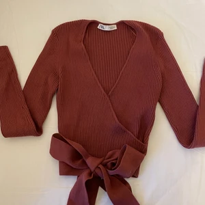 Tröja, zara - Tröja från zara i storlek M men passar en S också. 