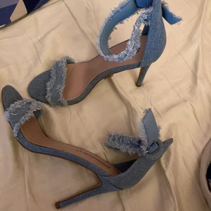 Klackar  - Jeans/denim klackar 