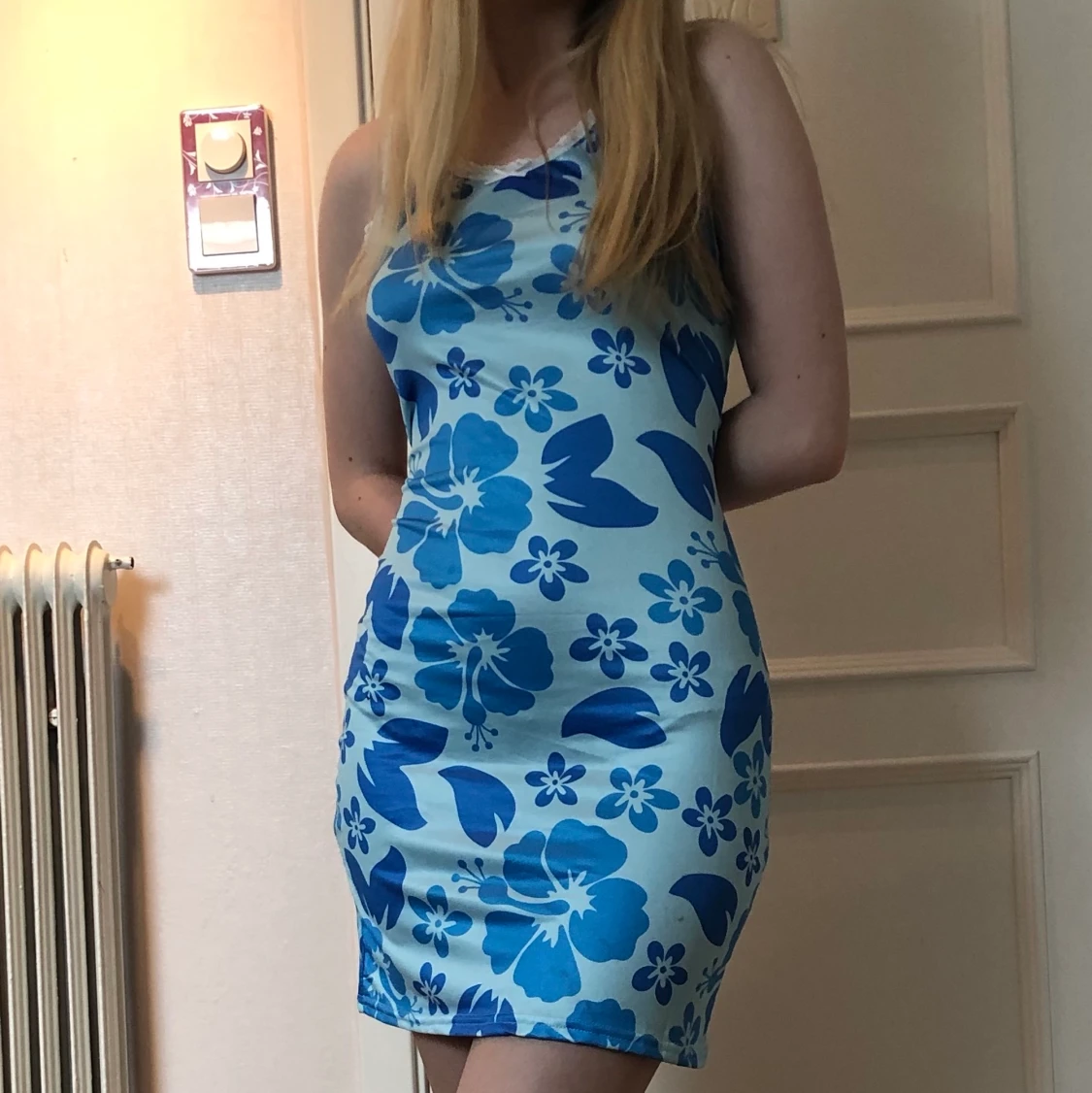 Jätte fin blå klänning  - 91