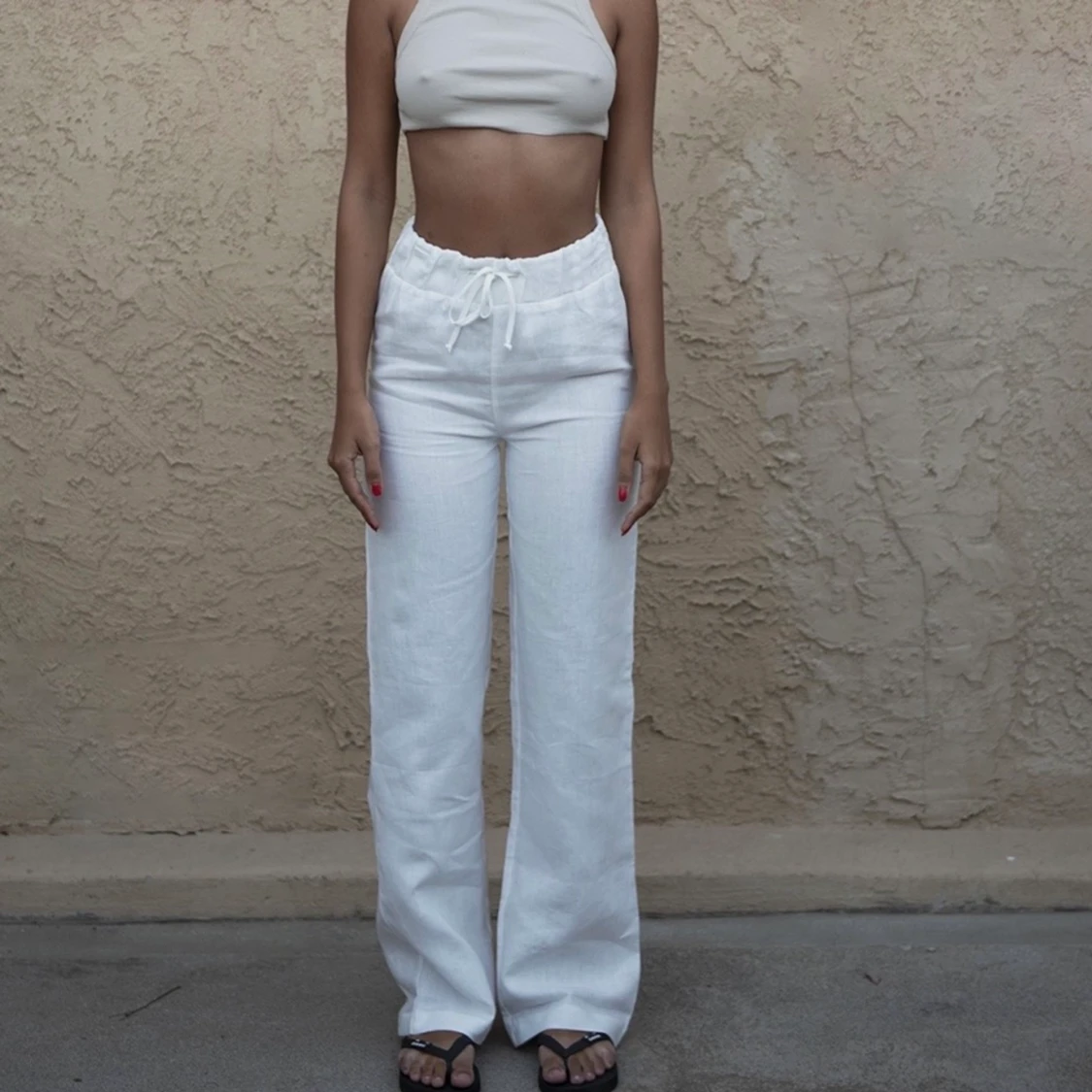 A-DSGN OFF WHITE LINNEBYXOR