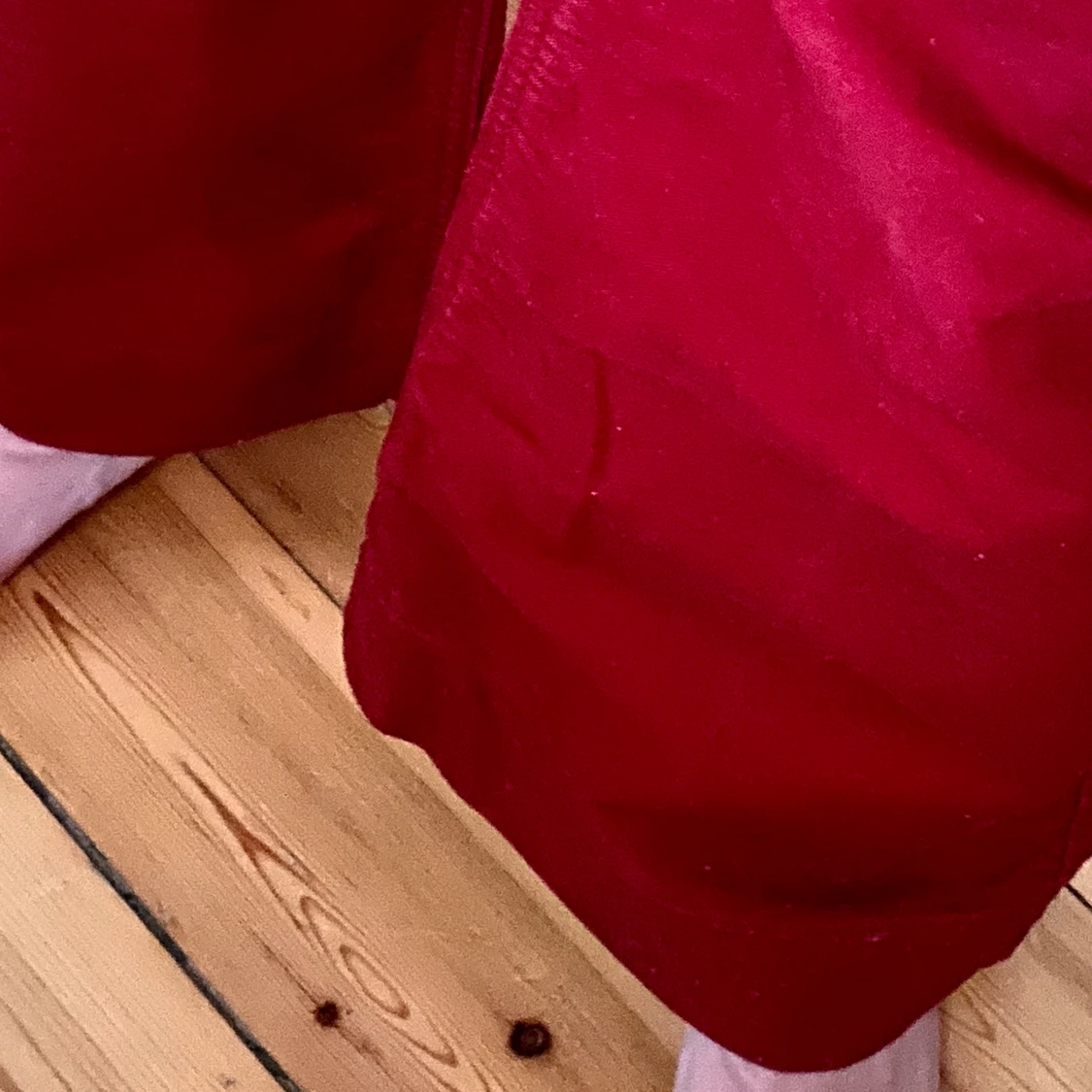 Röda högmidjade bootcut byxor  - 91