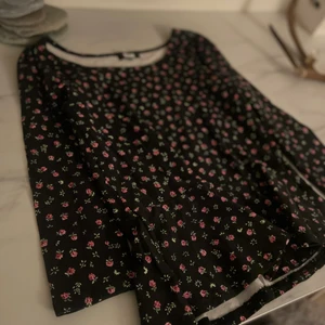 Fin tröja från BIK BOK👕 - 👕👕