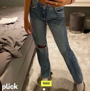 Bershka jeans - intressekoll på mina snygga lågmidjade bershka jeans❤️