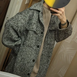 Kappa - Oversized kappa, ganska varm. Inköpt slutet av 2019 tror jag men har använt den endast 2 ggr, så den är i fint skick.