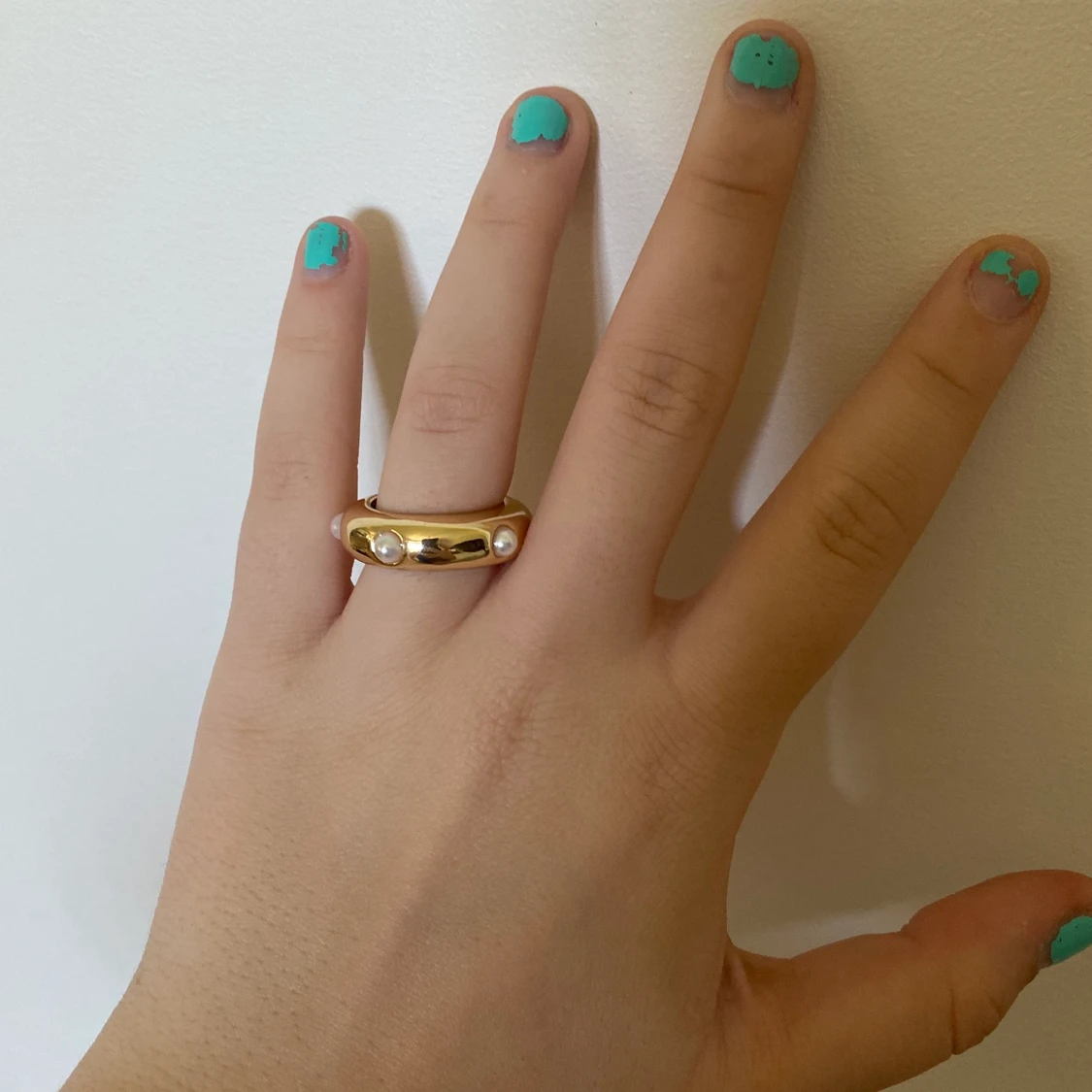 Guld ring med pärlor  - 90