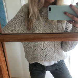 Stickad tröja - Mysig stickad tröja💗