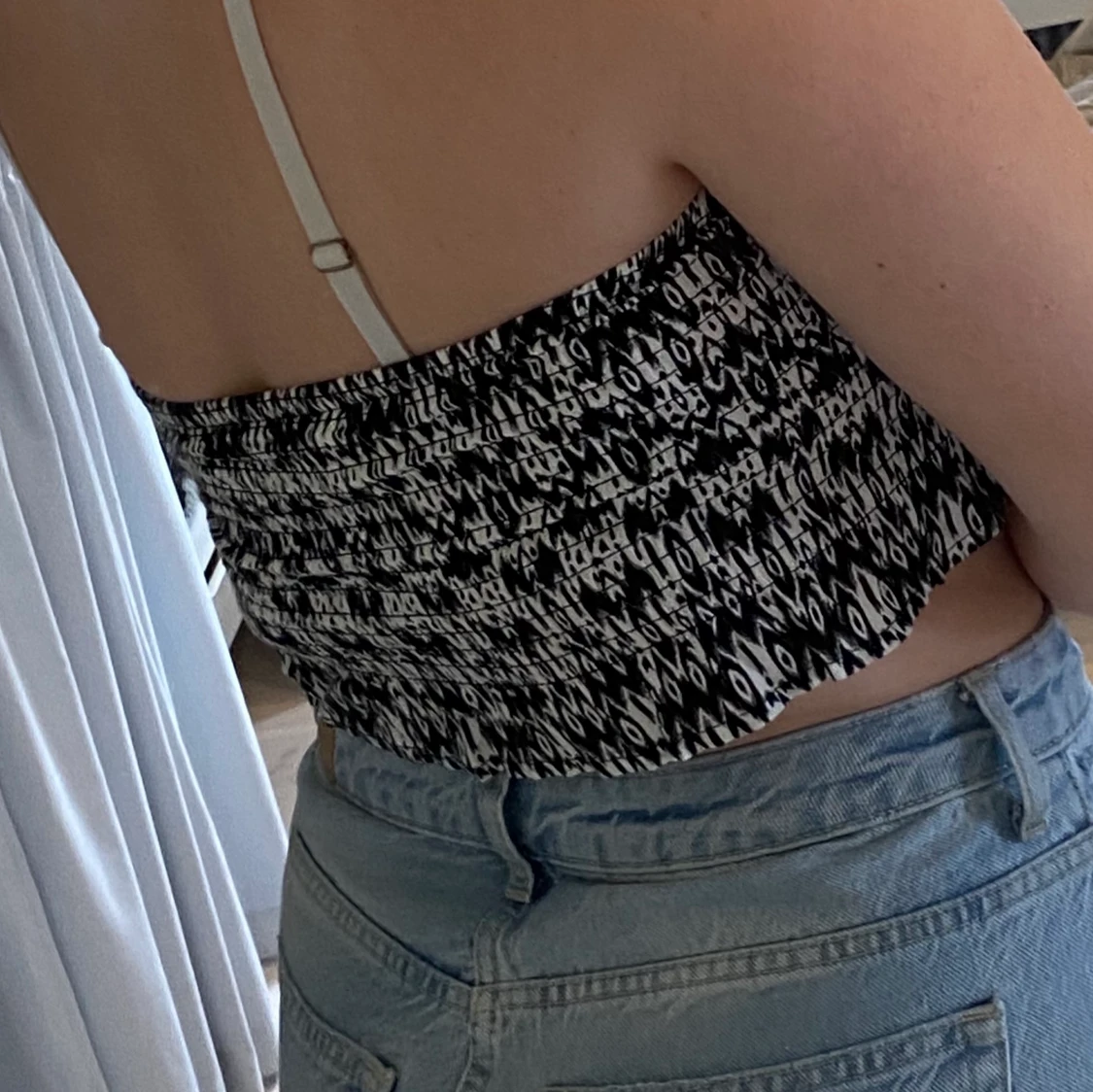 En fin kort topp från h&m i storlek 42 - 91