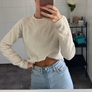 Stickad tröja  - Stickad tröja från Vero Moda, nypris 249kr💓 