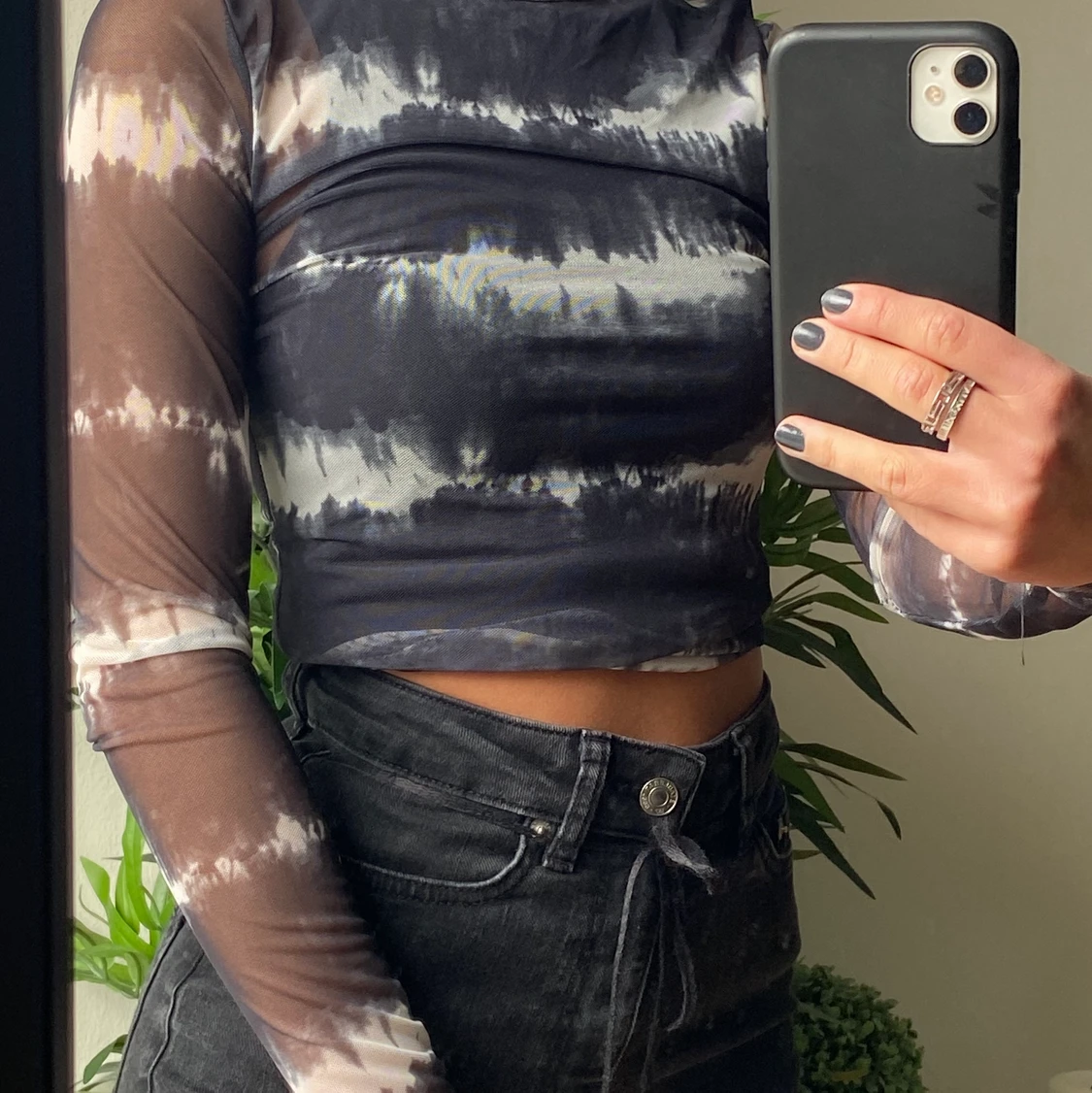 Tunn svartvit långärmad 🖤🤍