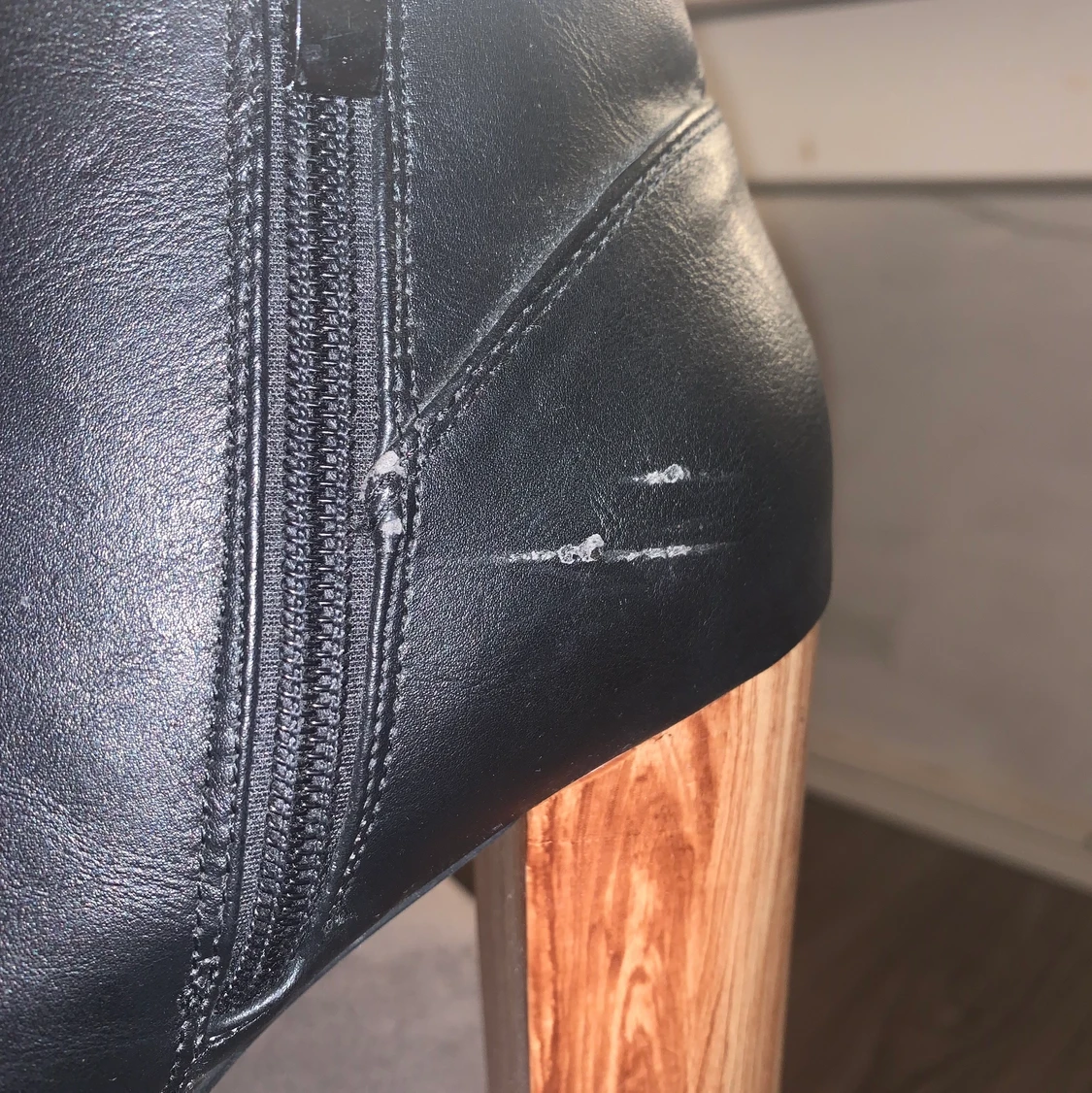 Högklackade skor  - 91