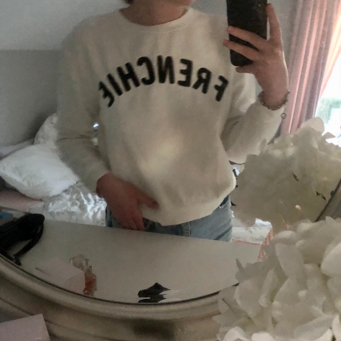 Vit sweatshirt med text - 90