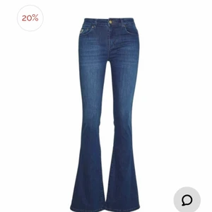 Lois byxor - Helt nya byxor