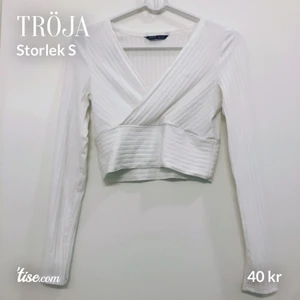 Tröja  - Köparen står för frakten ☺️