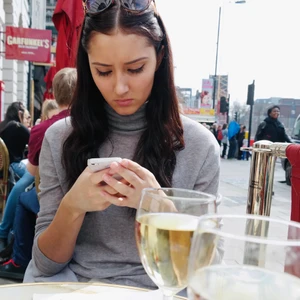 Filippa k polo - Jätte mjuk o skön polo från Filippa k. Grå i storlek S. Sparsamt använd! Köparen står för frakten.