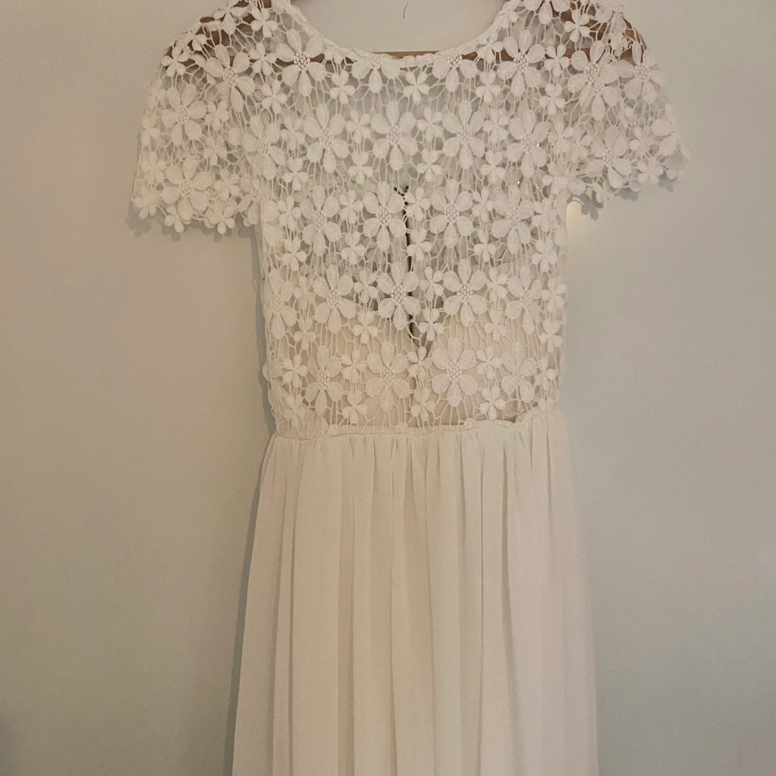 Vit klänning  - 90