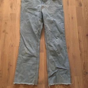 Raka jeans från nakd  - Ljusa raka jeans 