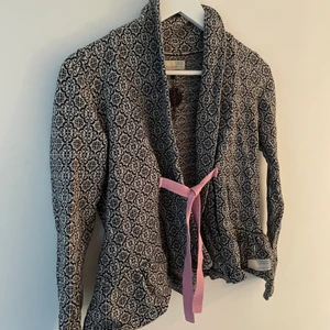 Odd Molly kofta strl 1 - Kofta i storlek 1, small. Fint skick. 