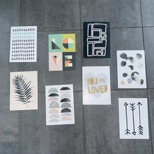 Posters 13x18 - Posters 13x18 stora (A En för 15 alla för 50 (inklusive frakten som redan är inlagd i priset) Betalning sker via swish😊