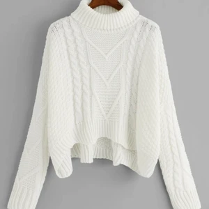 Stickad tröja - Superfin, oanvänd stickad tröja. Fraktar endast.