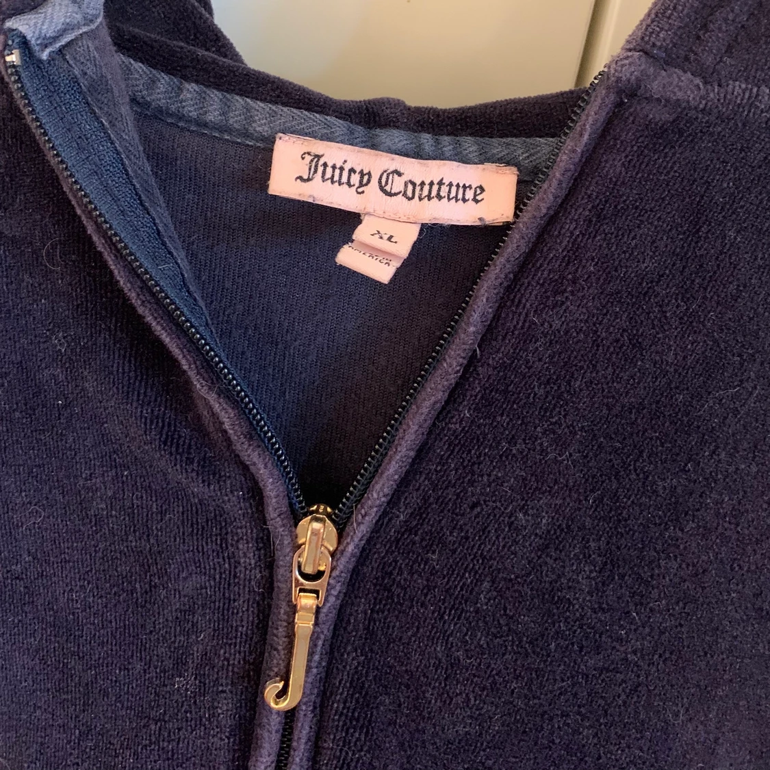 ÄKTA Juicy Couture tröja  - 90