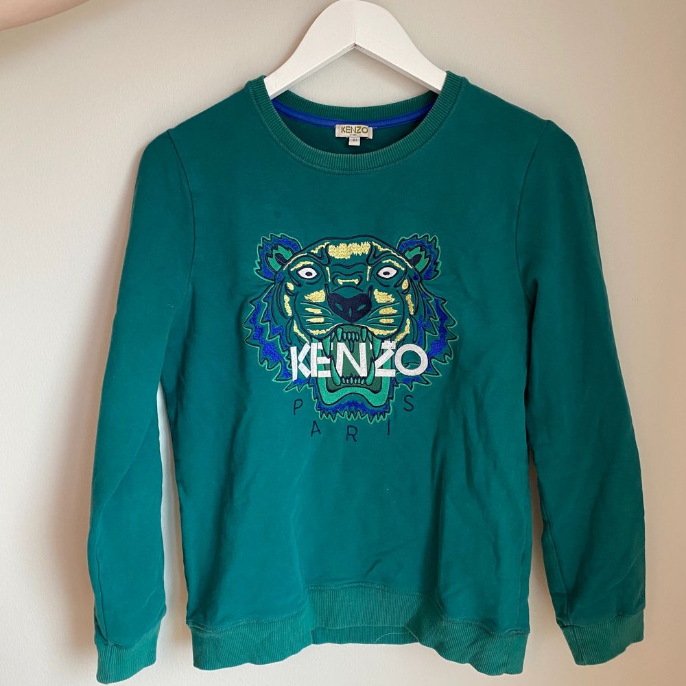 Kenzo tröja storlek small | Plick Second Hand