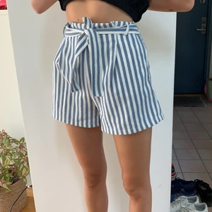 Shorts - Sköna shorts med resår i midjan. Storlek  Eur L Mex 30 men är som en stl S