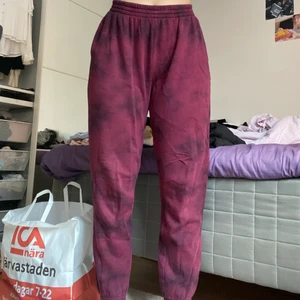 Pink mjukis byxor  - Du står för frakten☺️ sjukt sköna mjukis byxor från Victorias secret. 