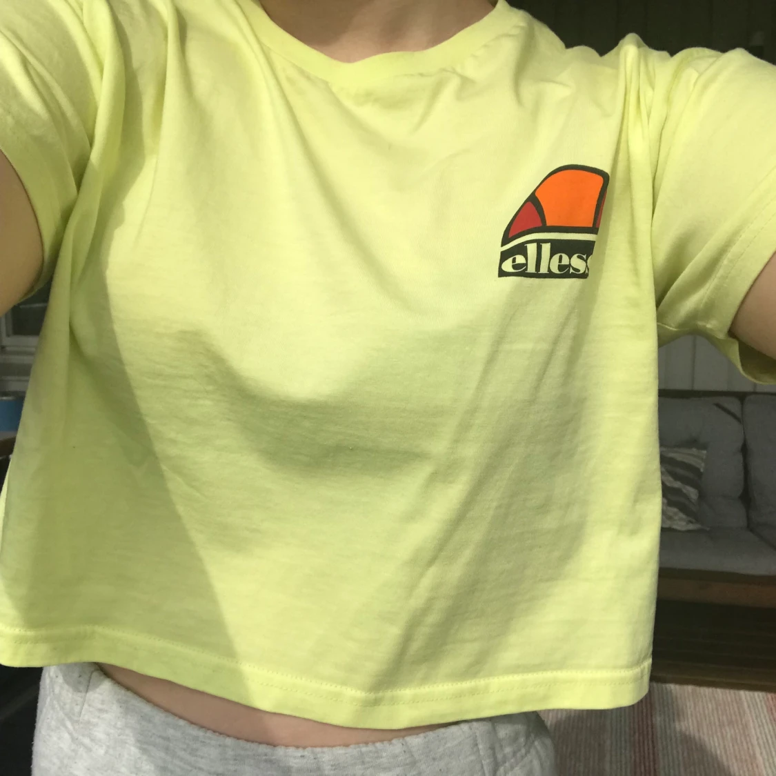Ellesse croppad t-shirt✨ - 91