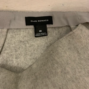 Club Monaco kjol - Club Monaco kjol, aldrig använd. Storlek 00, (som 34).