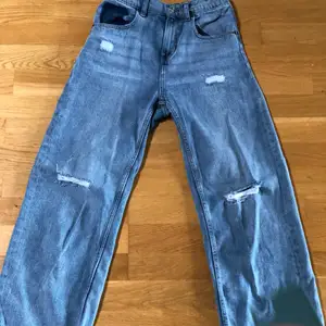 Jeans från zara använda få tals gånger