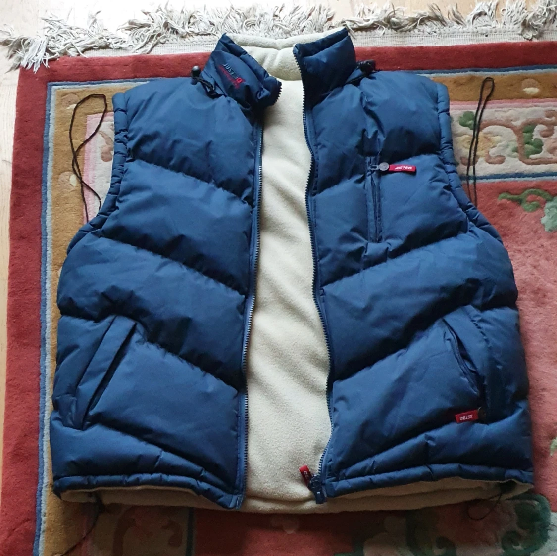 Vändbar unisex väst med fleese