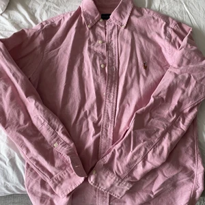 Ralph lauren storlek S.  - Rosa ralph lauren skjorta storlek S. Som ny. 